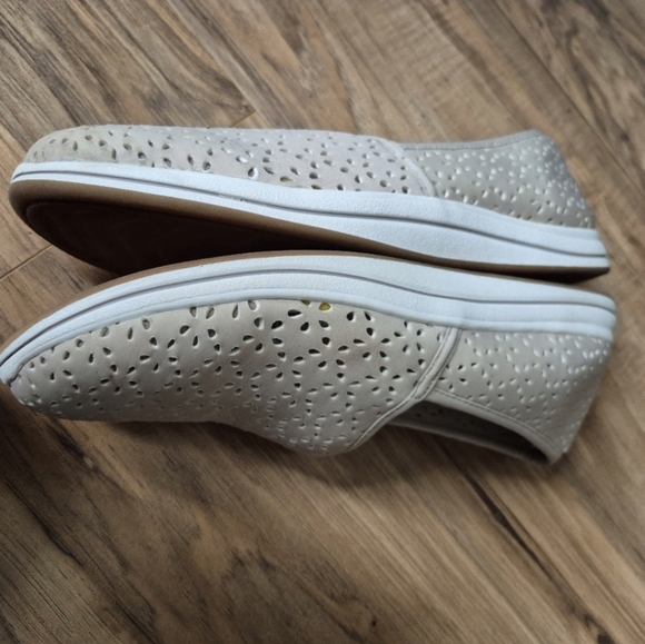 Clarks Cloudsteppers Womens Size 9 - Picture 6 of 9